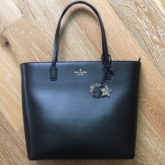 kate spade Handbags - Authentic Kate Spade Grecia Leather shoulder bag
